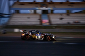 Christopher Br&uuml;ck erzielt eine Top-Platzierung beim 24h Rennen