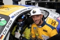 Christopher Br&uuml;ck feiert seinen ersten Saisonsieg